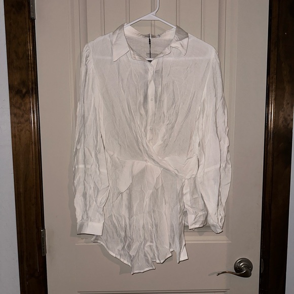 A-Deer Asymmetrical Knotted Top - Picture 2 of 4